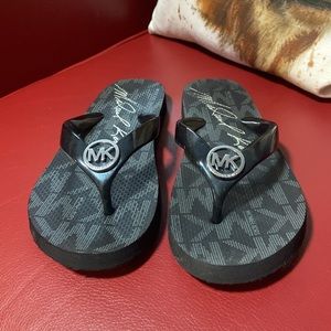 Size 7 - Michael Kors flip flops